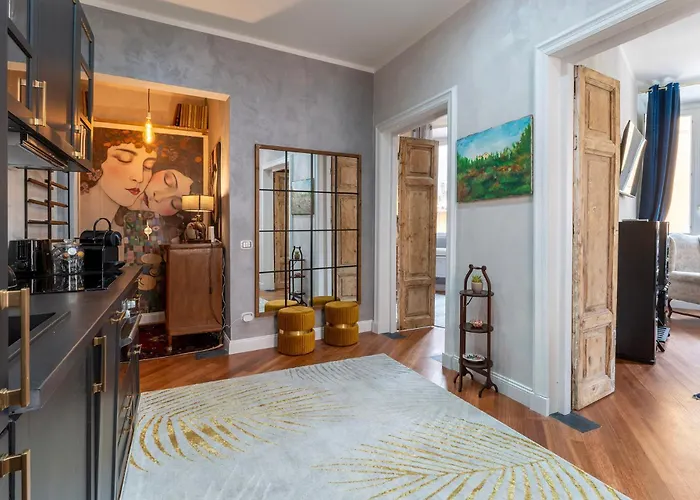 Romanticrome, Elegant In Trastevere District Рим