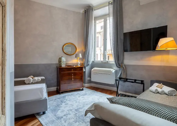 Romanticrome, Elegant In Trastevere District Рим